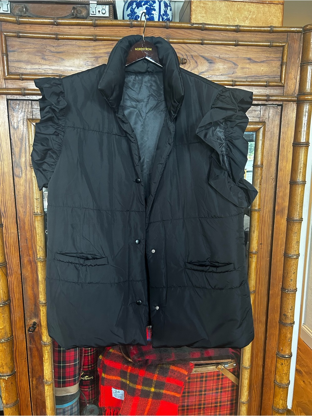 Black Ruffle Sleeve Puffer Vest